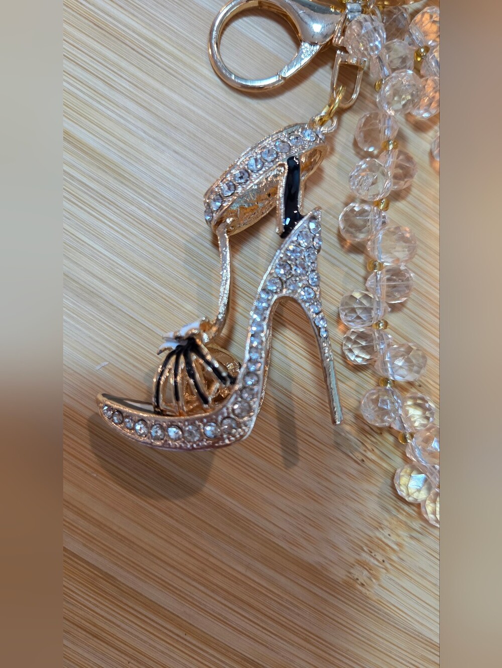 Sparkly Crystal Encrusted High Heel Keychain - With Beautiful Wristlet! - Picture 3 of 16